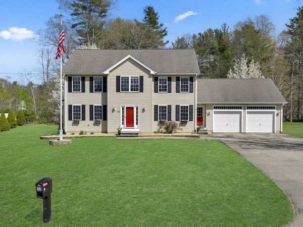 93 Haggerty Rd, Charlton, MA 01507