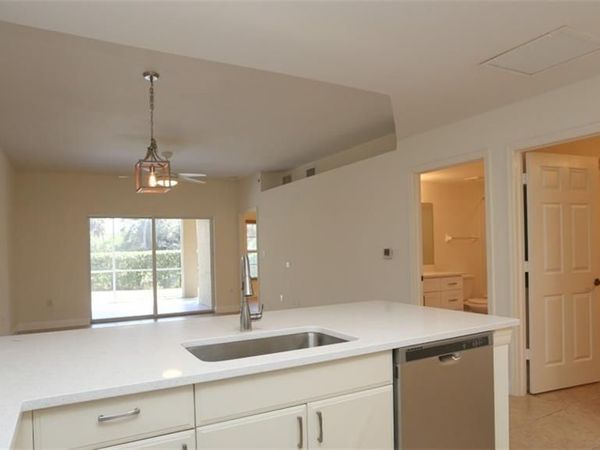 4455 Botanical Place CIR, Unit 5-104, NAPLES, FL 34112