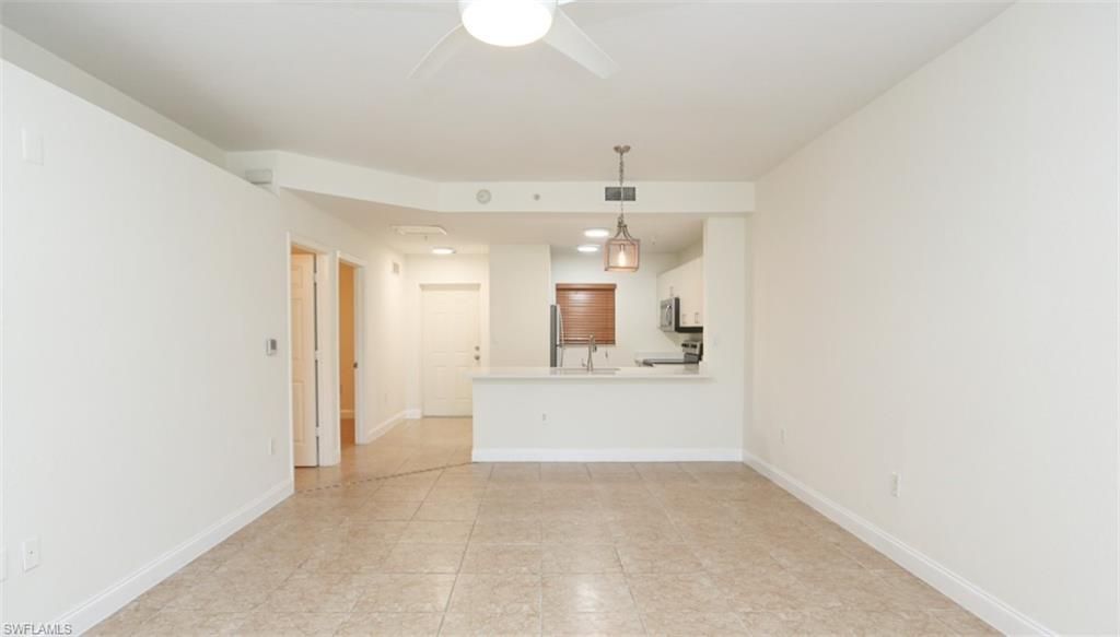 4455 Botanical Place Cir, Unit 5-104, Naples, FL 34112 Photo