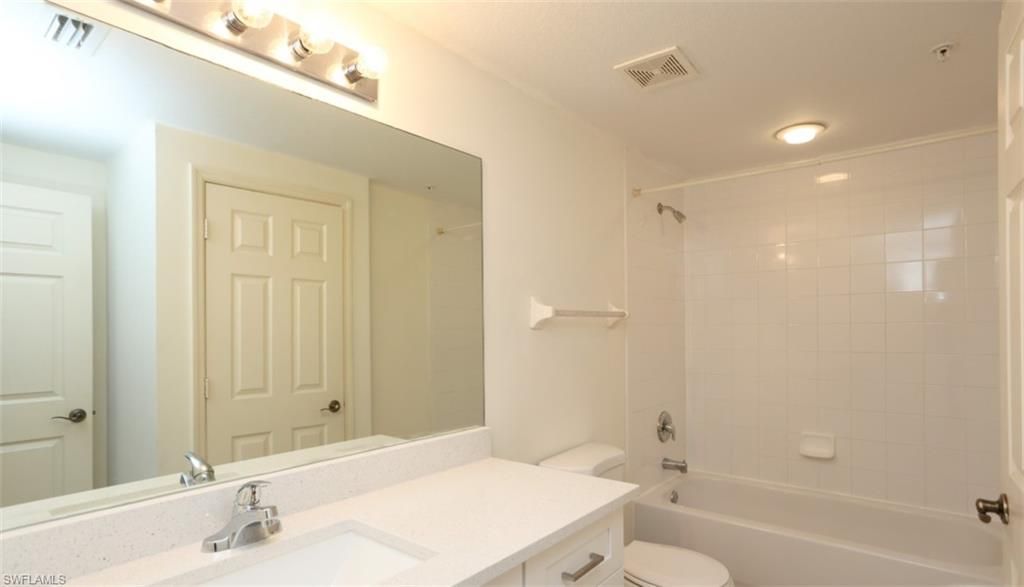 4455 Botanical Place Cir, Unit 5-104, Naples, FL 34112 Photo