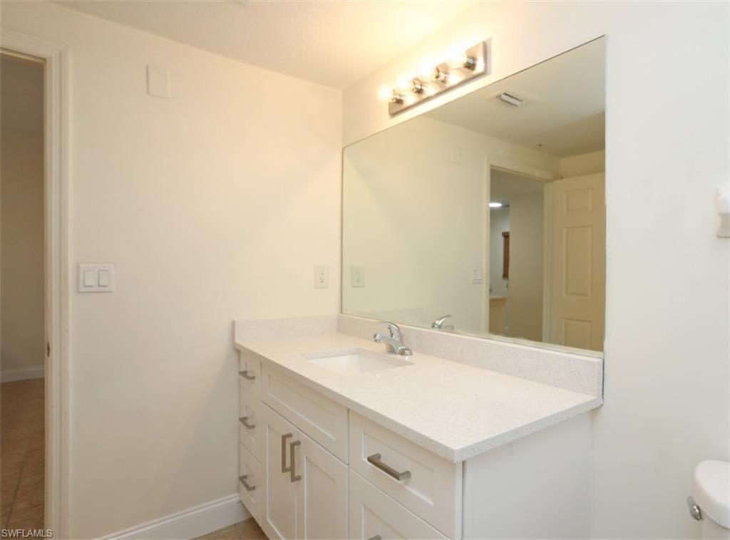 4455 Botanical Place Cir, Unit 5-104, Naples, FL 34112 Photo