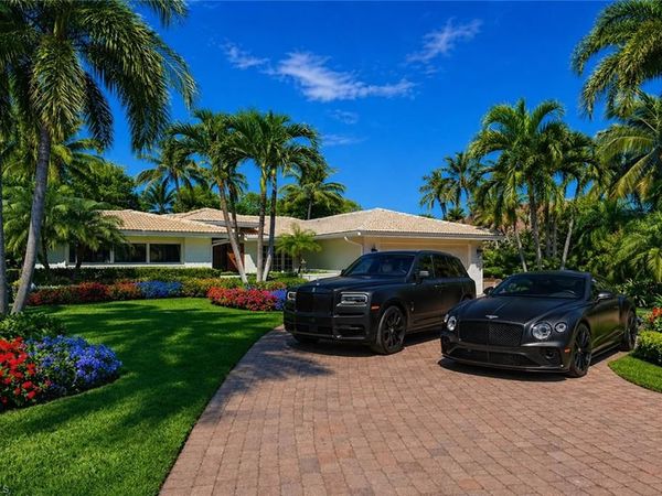4083 Belair LN , NAPLES, FL 34103