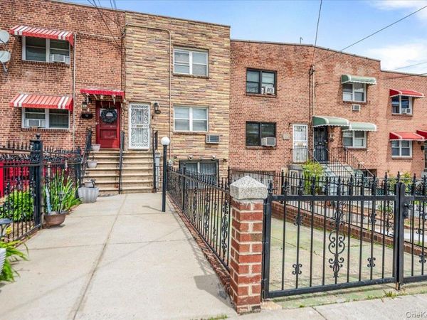 1021 E 229th Street, Bronx, NY 10466