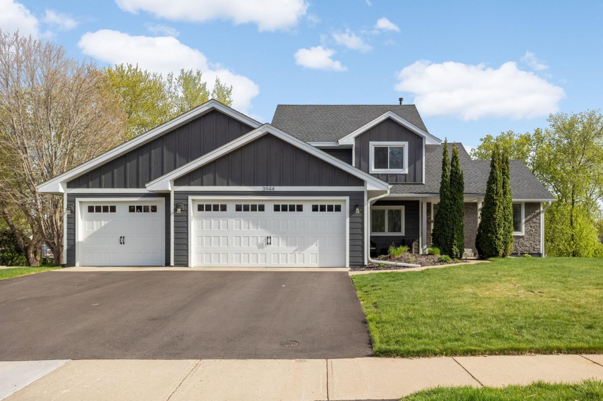 3944 143rd Street W, Rosemount, MN 55068 Main Photo