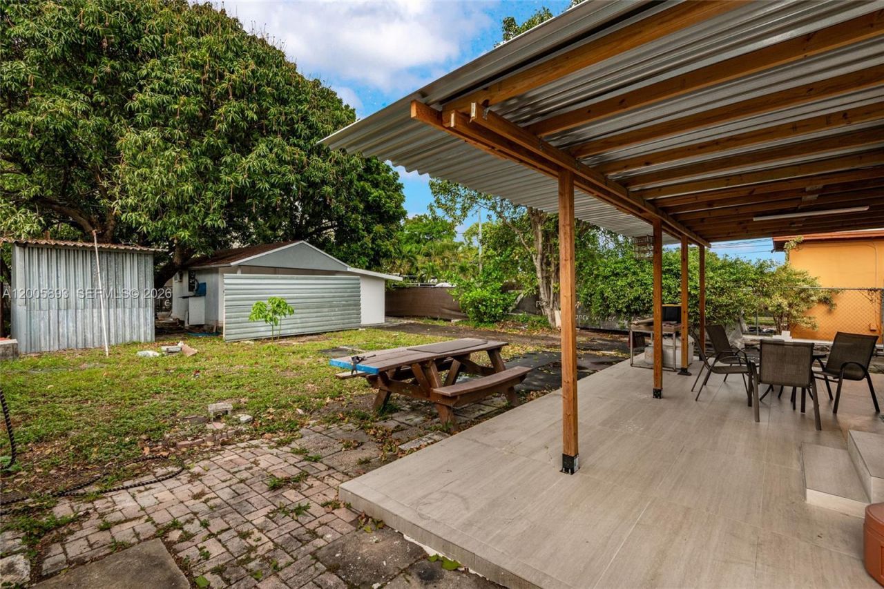 367 E 46th St , Hialeah, FL 33013 Photo