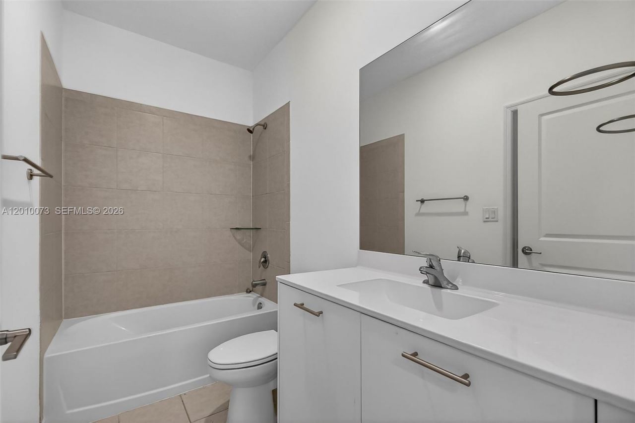 12221 NW 24th Pl , Miami, FL 33167 Photo