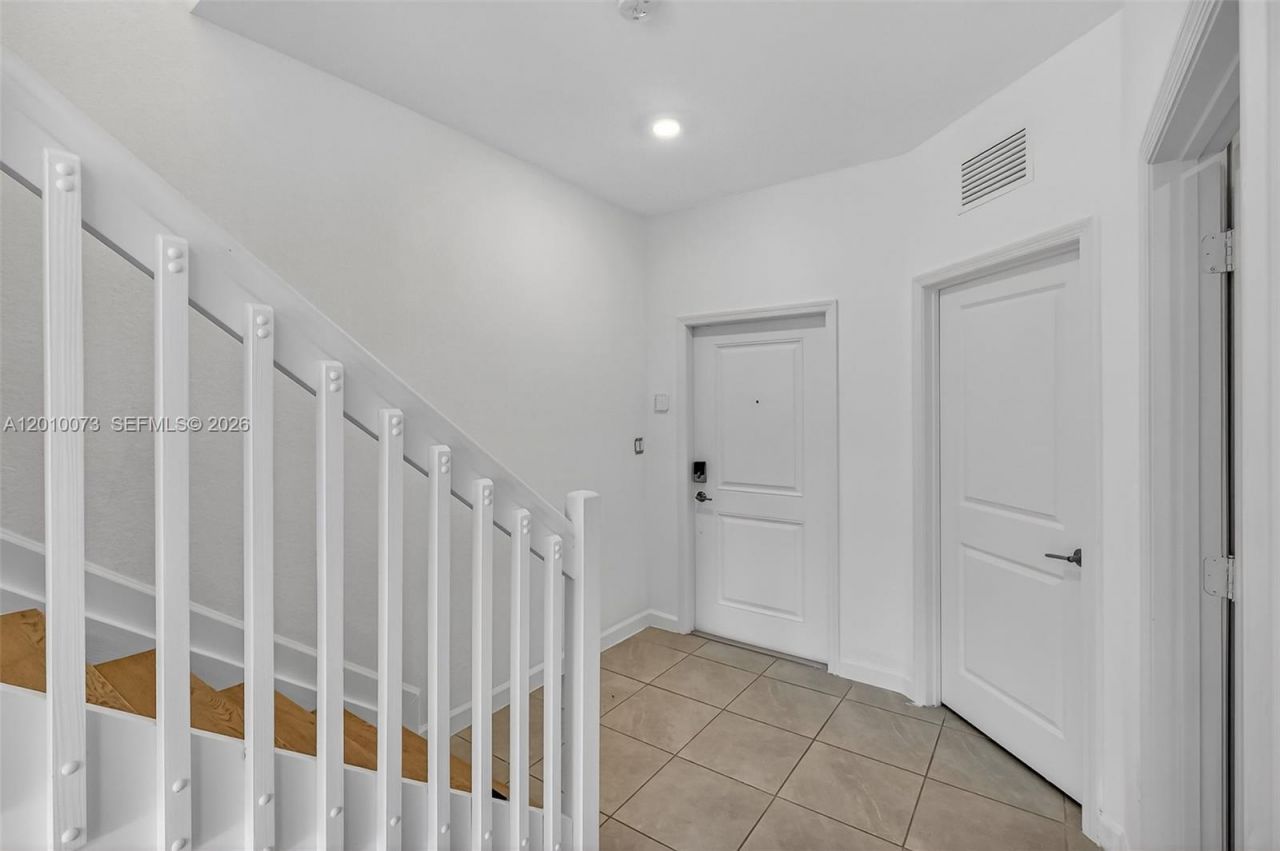 12221 NW 24th Pl , Miami, FL 33167 Photo