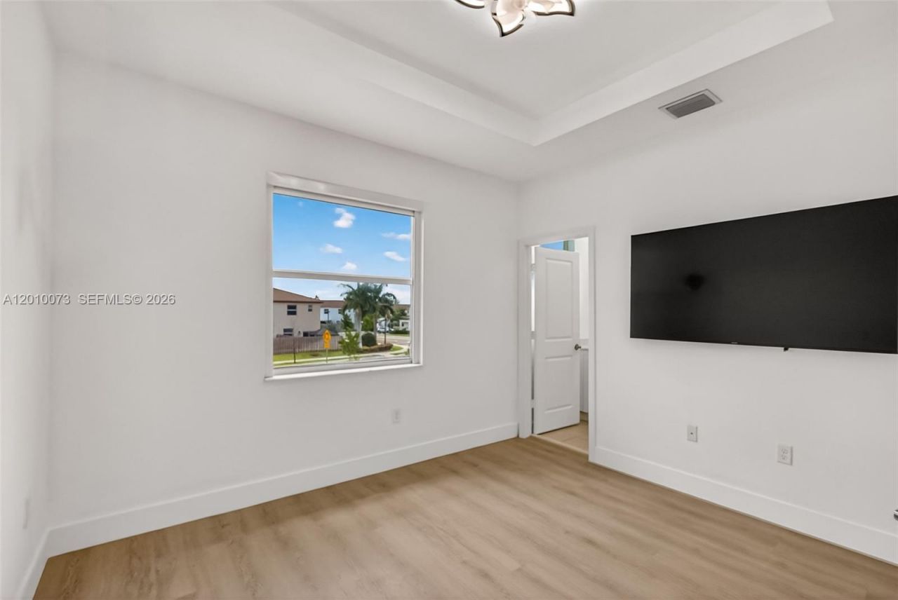 12221 NW 24th Pl , Miami, FL 33167 Photo