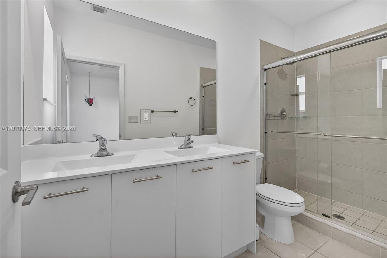 12221 NW 24th Pl , Miami, FL 33167 Photo
