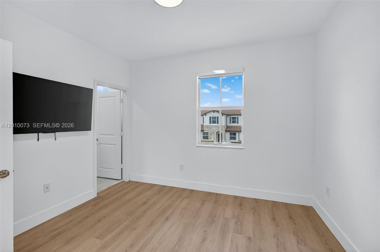 12221 NW 24th Pl , Miami, FL 33167 Photo