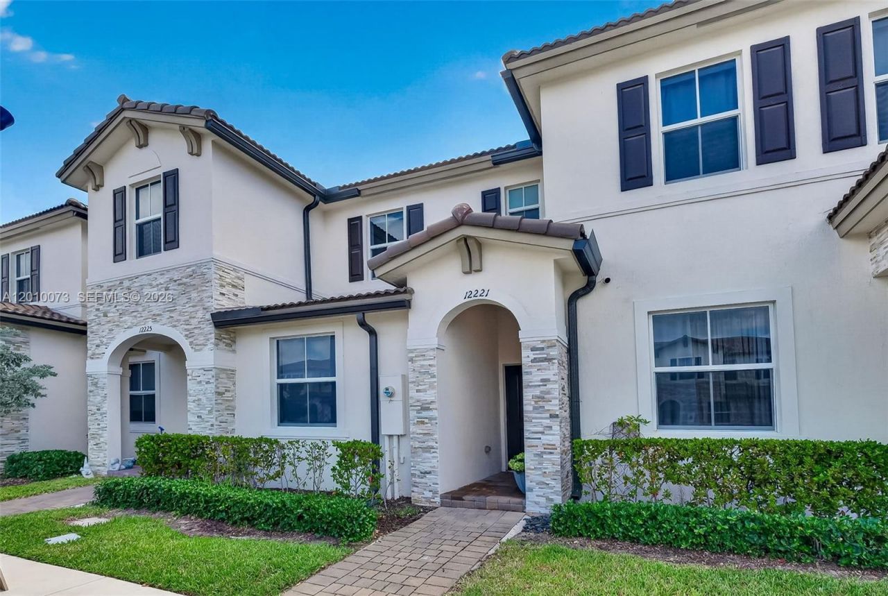 12221 NW 24th Pl , Miami, FL 33167 Photo