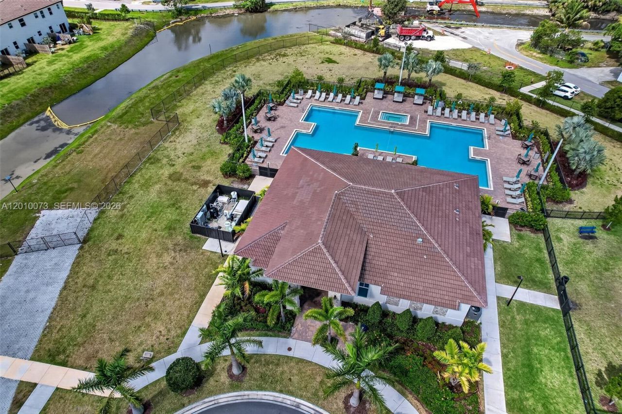 12221 NW 24th Pl , Miami, FL 33167 Photo