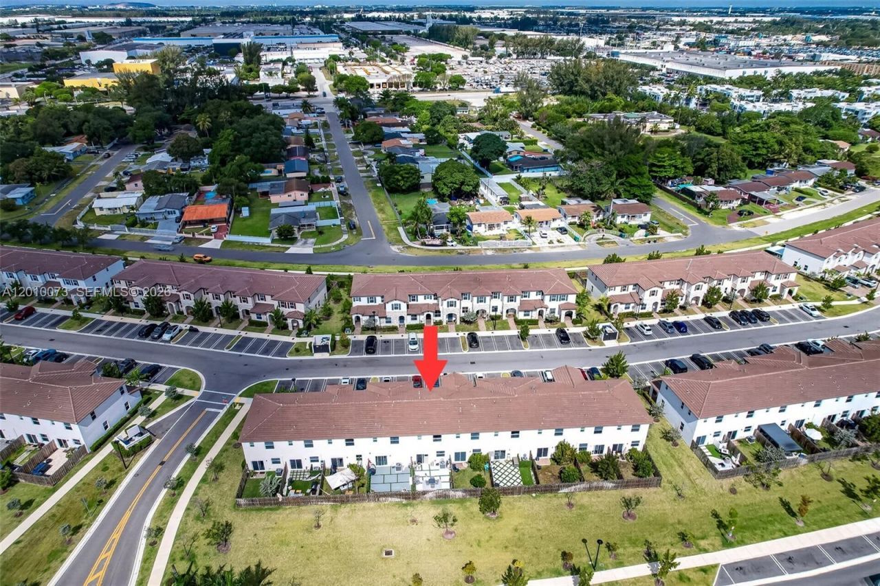 12221 NW 24th Pl , Miami, FL 33167 Photo