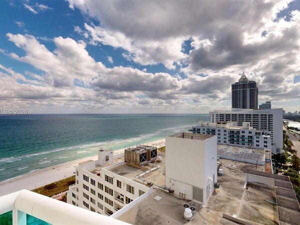 5025 Collins Ave , Unit 2206, Miami Beach, FL 33140