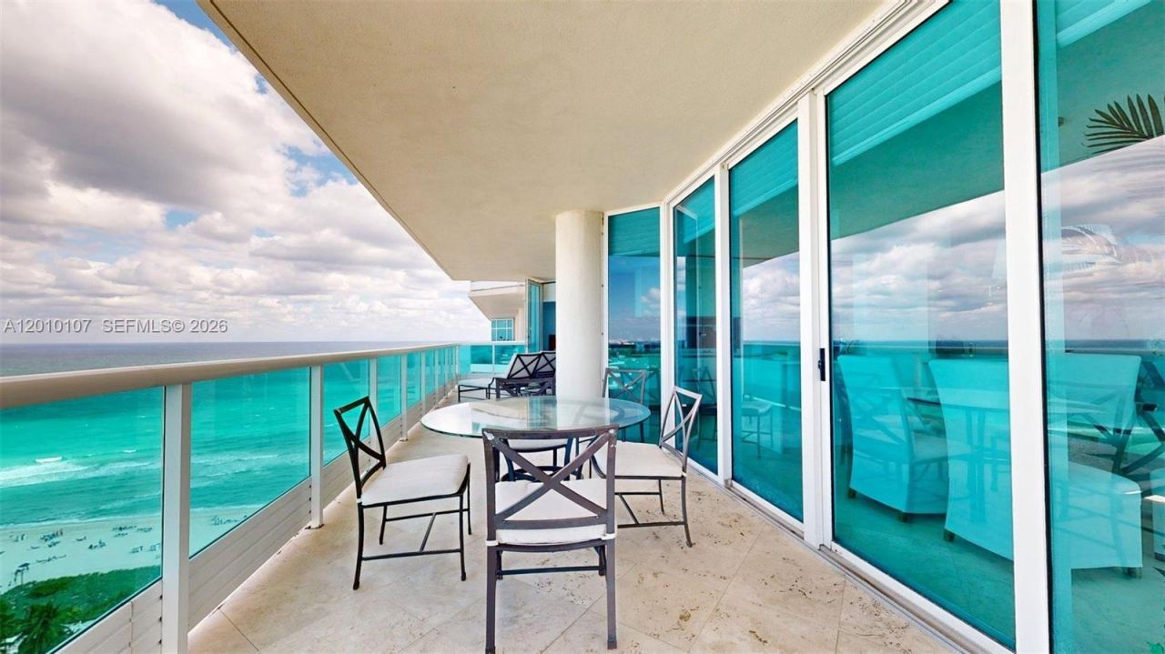 5025 Collins Ave, Unit 2206, Miami Beach, FL 33140 Photo