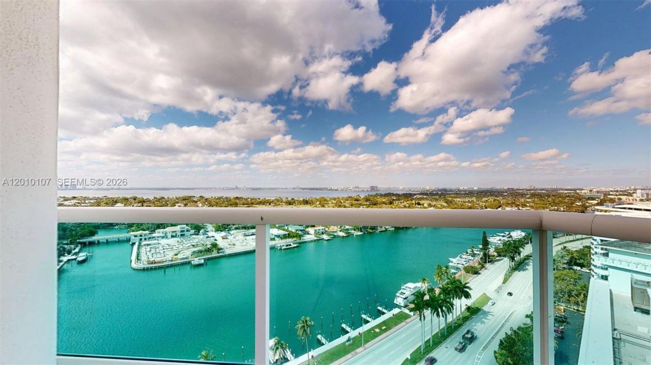 5025 Collins Ave, Unit 2206, Miami Beach, FL 33140 Photo