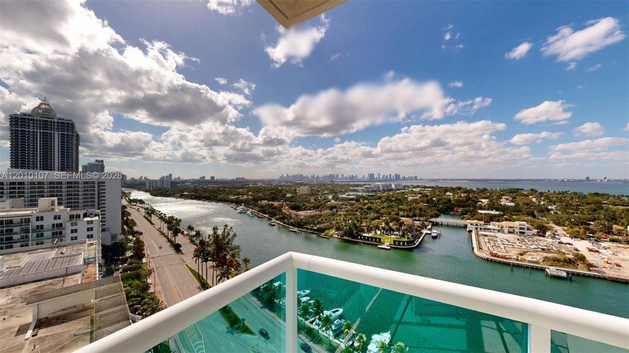 5025 Collins Ave , Unit 2206, Miami Beach, FL 33140 Photo