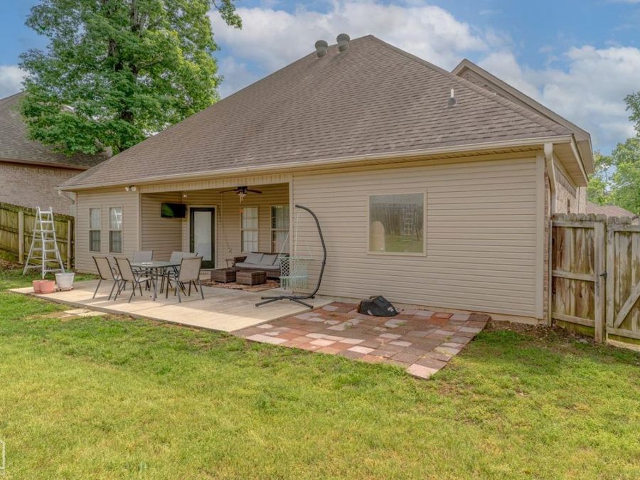 Property Image 32