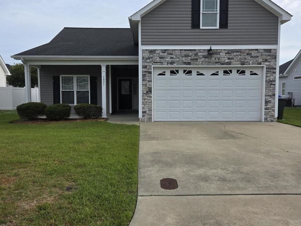 1921 Chavis Court , Greenville, NC 27858