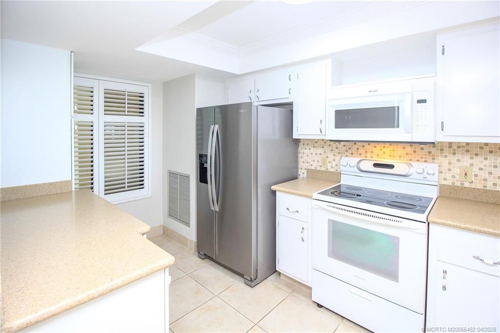 4540 NE Sandpebble Trace, Unit 104, Stuart, FL 34996 Photo