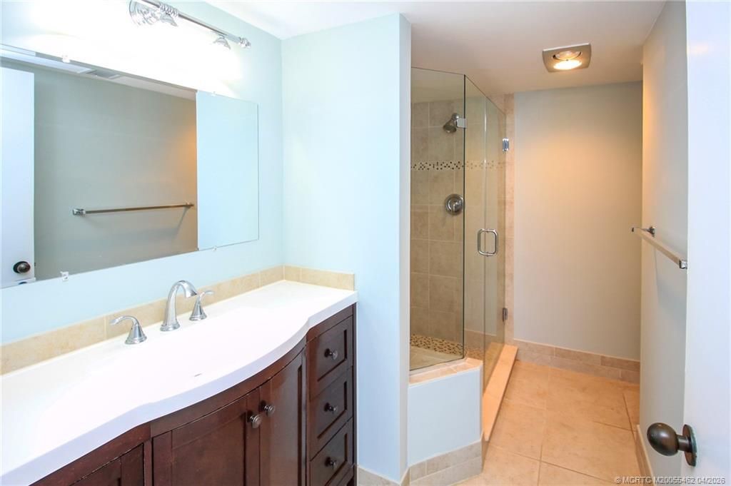 4540 NE Sandpebble Trace, Unit 104, Stuart, FL 34996 Photo