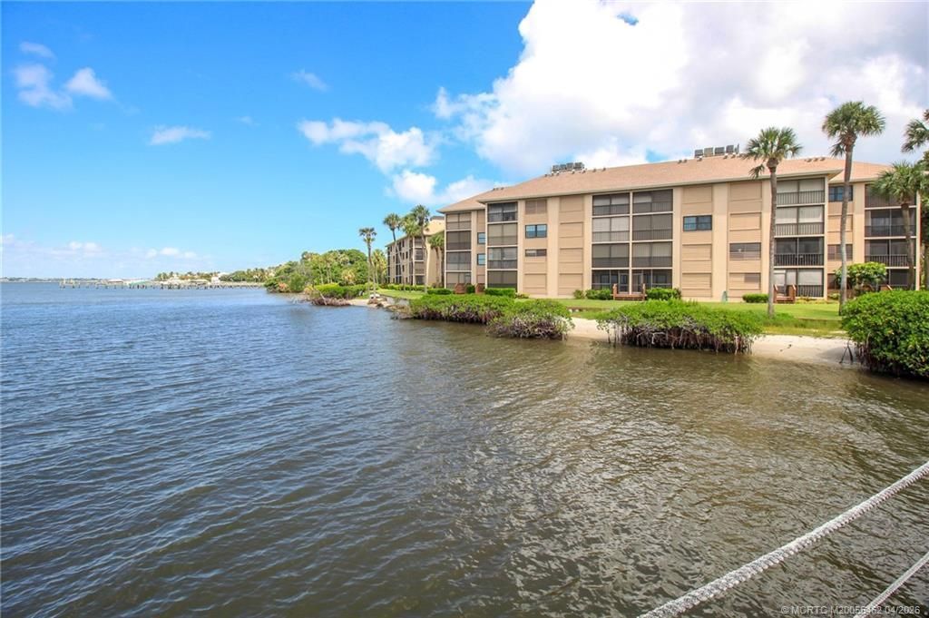 4540 NE Sandpebble Trace, Unit 104, Stuart, FL 34996 Photo
