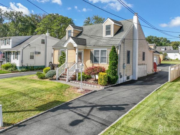 41 Clover Avenue, Colonia, NJ 07067