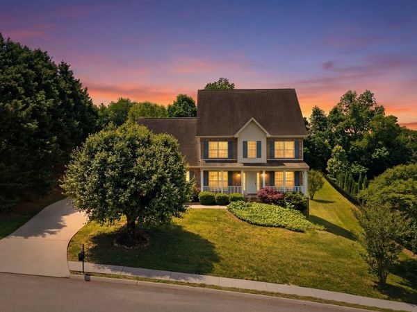 1117 Amber Glades Lane, Knoxville, TN 37922