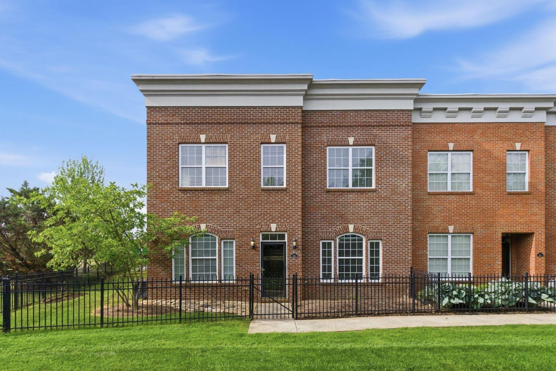 3301 Beacon Street, Lexington, KY 40513 Main Photo