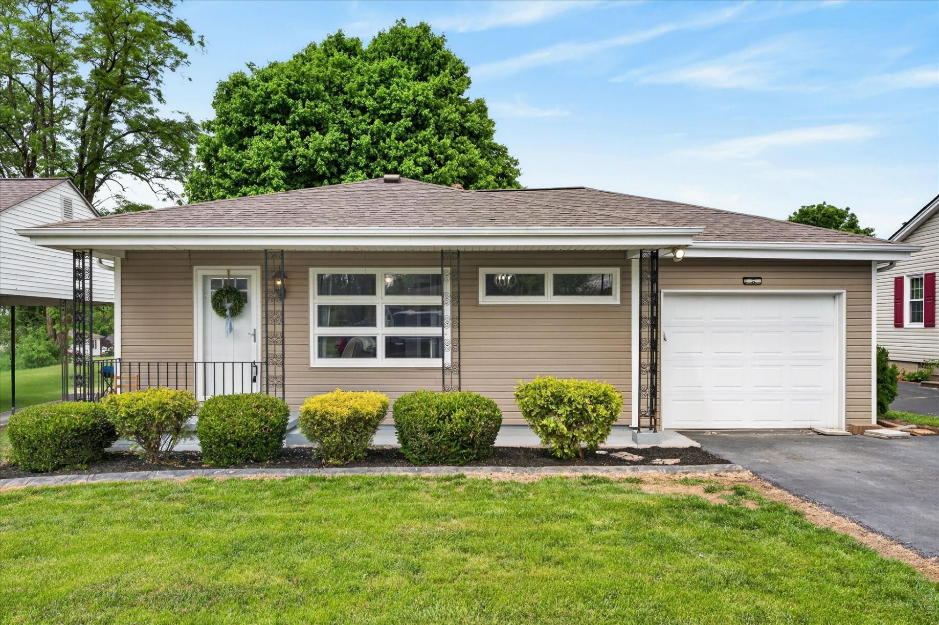 2609 Canton St, Hopkinsville, KY 42240 Main Photo