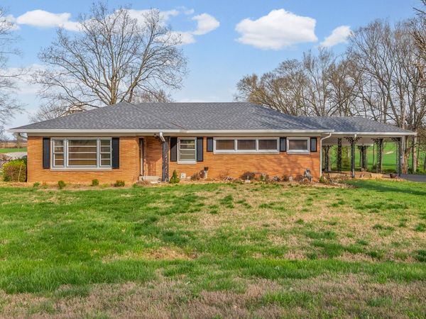 4540 Canton Pike , Hopkinsville, KY 42240