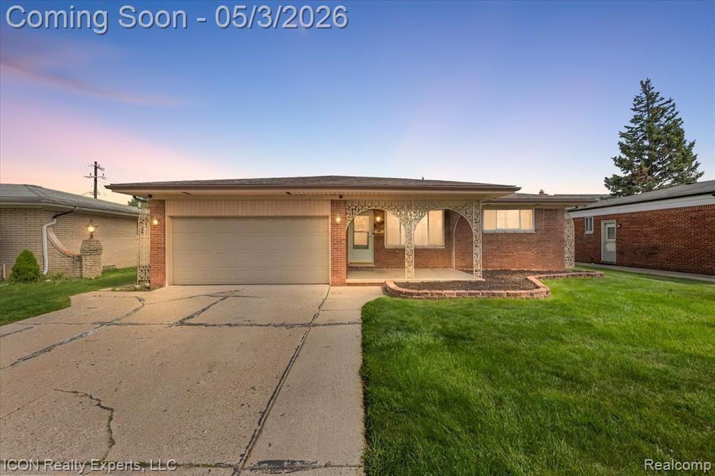 36446 Jeffrey Drive, Sterling Heights, MI 48310 Main Photo