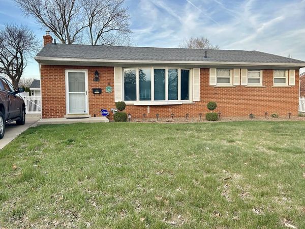 36753 Greenbush Road, Wayne, MI 48184