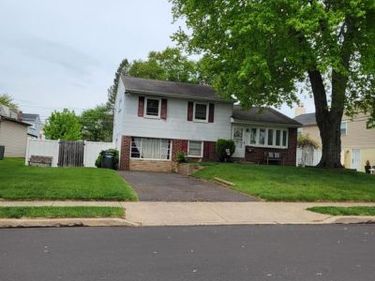303 WILLARD ROAD, HATBORO, PA 19040