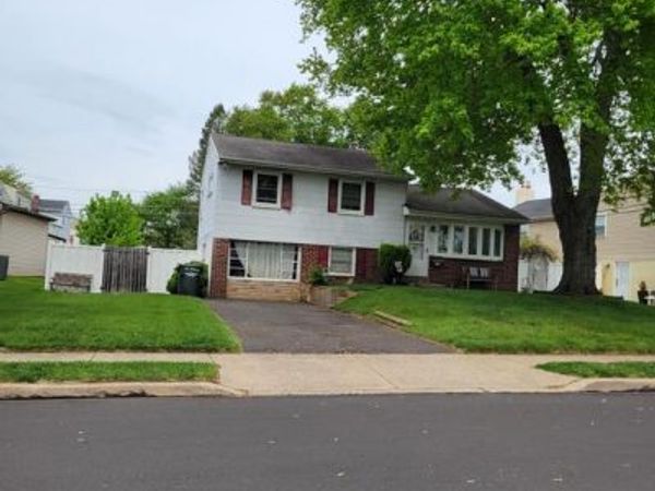 303 WILLARD ROAD , HATBORO, PA 19040