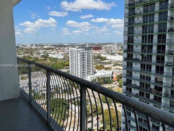 1750 N Bayshore Dr , Unit 2807, Miami, FL 33132