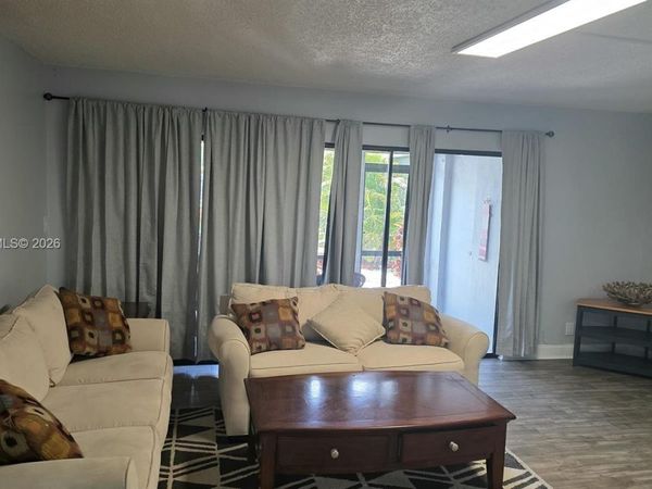 524 Osprey Dr , Unit 10B, Delray Beach, FL 33444