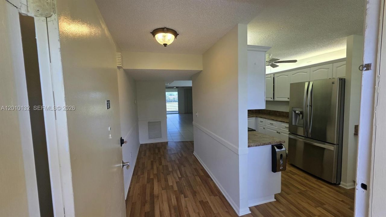 23305 N Barwood Ln N, Unit 207, Boca Raton, FL 33428 Photo