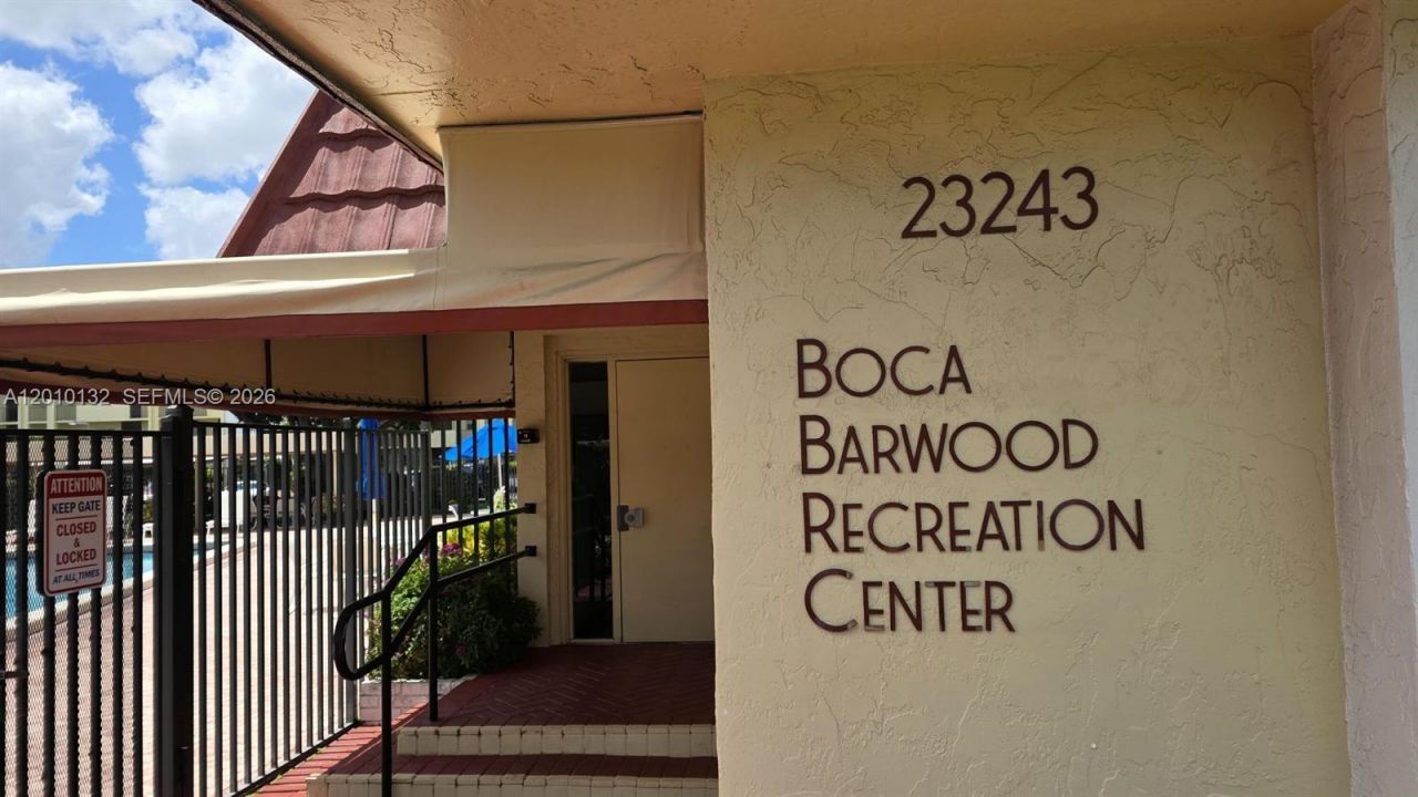 23305 N Barwood Ln N, Unit 207, Boca Raton, FL 33428 Photo