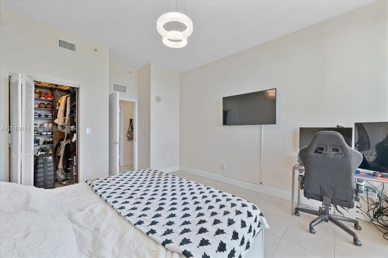 2525 SW 3rd Ave , Unit 1603, Miami, FL 33129 Photo