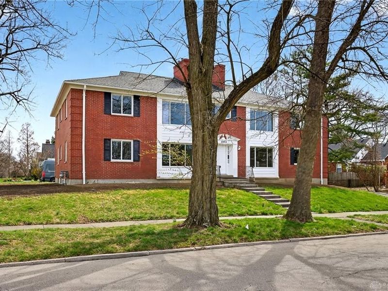 2800 Shafor Boulevard, Unit 2, Oakwood, OH 45419 Photo 2