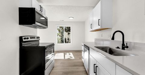 4600 Neil Road, Unit APT 2, Reno, NV 89502 Photo