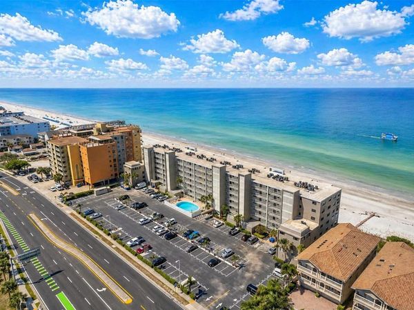 18650 GULF BOULEVARD, Unit 305, INDIAN SHORES, FL 33785