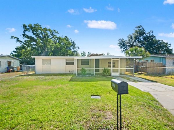 4914 S 82ND STREET , TAMPA, FL 33619