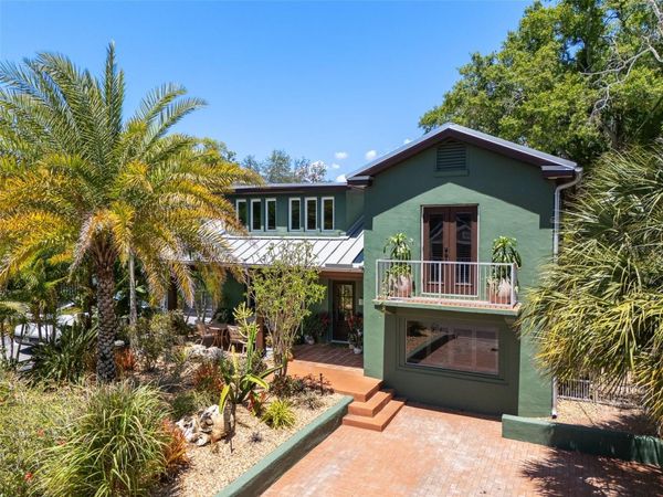 3213 W BARCELONA STREET , TAMPA, FL 33629