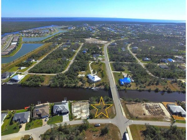 14270 SAN DOMINGO BOULEVARD , PORT CHARLOTTE, FL 33981
