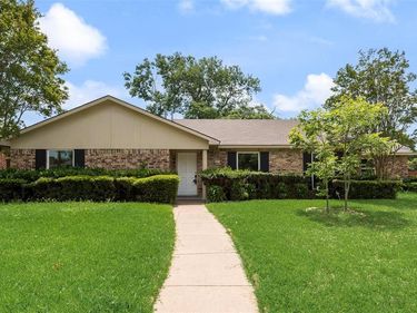 6622 Leameadow Drive, Dallas, TX 75248