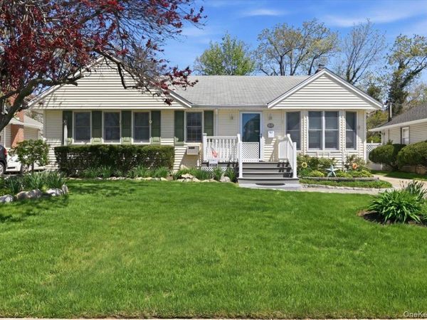 2937 Morgan Drive , Wantagh, NY 11793