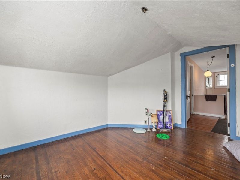 2212 Olive Avenue , Lakewood, OH 44107 Photo 27