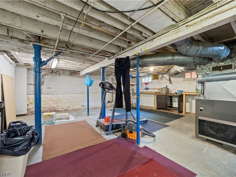 2212 Olive Avenue , Lakewood, OH 44107 Photo 32